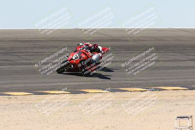 media/Apr-20-2025-CVMA (Sun) [[39090e8767]]/Race 4-Supersport Open/